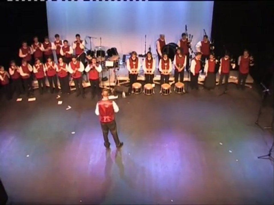 pupitre bombardes Bagad Ker Vourdel, Izabel Ar Iann