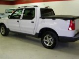 2004 Ford Explorer Des Moines IA - by EveryCarListed.com