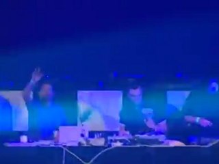 Noize Suppressor Vs Angerfist Lives 2