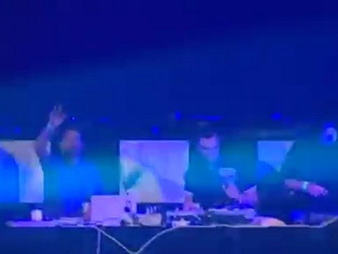 Noize Suppressor Vs Angerfist Lives 2