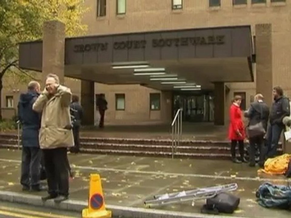 Two Pakistan cricketers face prison
