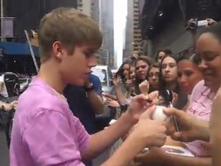 Justin Bieber Accused of Fathering a Child