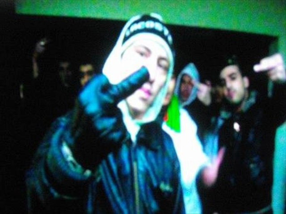 M.R.D.R LE ZINK HOSTIL LA VOIX QUI MARTELLE