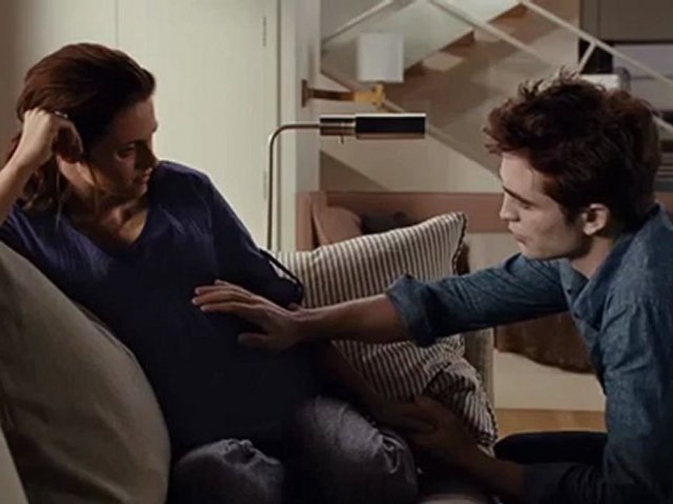 THE TWILIGHT SAGA BREAKING DAWN