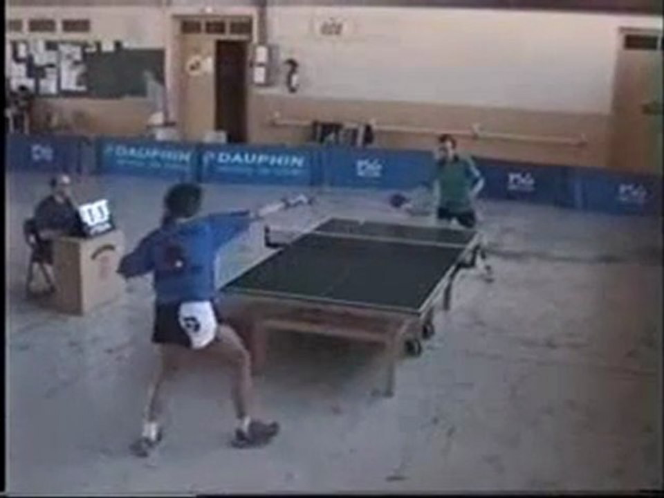 Mauvais joueur de ping-pong