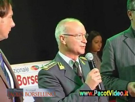 271 - 12 - Alla Guardia di Finanza della Regione Abruzzo il Premio Borsellino 2011 per l'impegno per la legalità