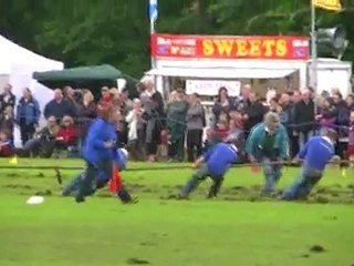 Pitlochry Higland Games 2011 - Tir à la corde