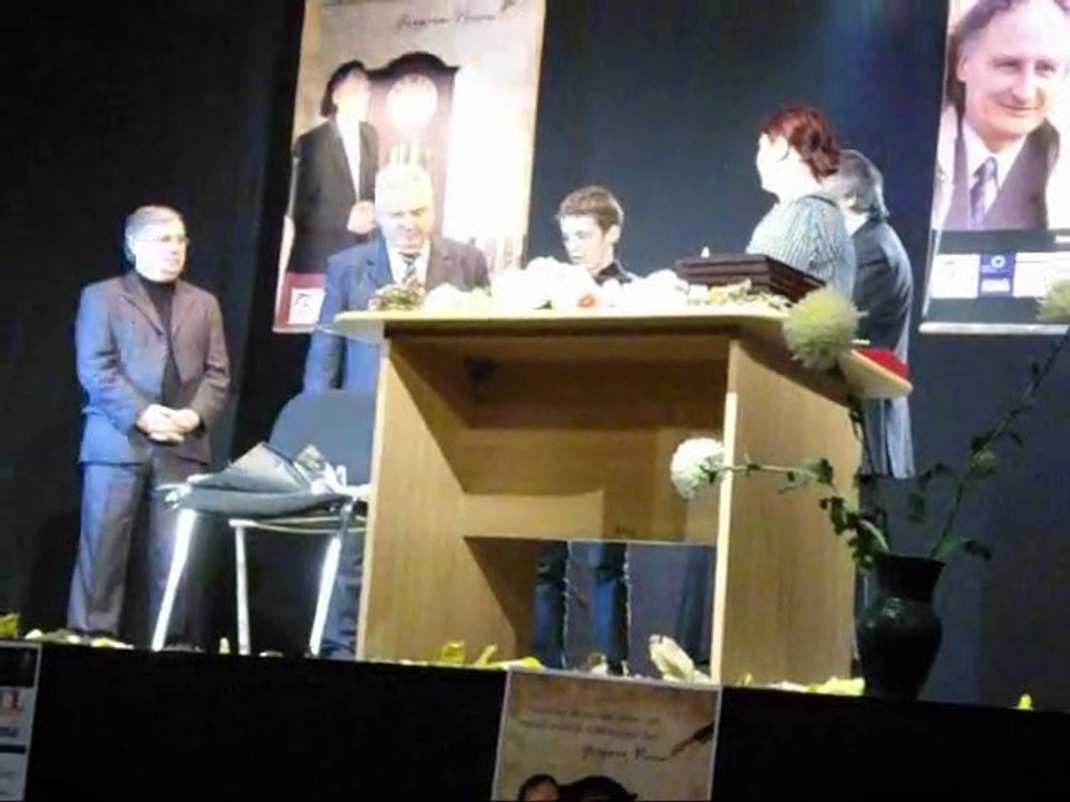 Decernarea premiilor Festivalului Internaţional de Poezie “Grigore   Vieru”, ediţia a III-a, Chişinău – Iaşi, 2011.