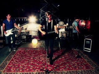 Kingsfoil - Give It Up Now