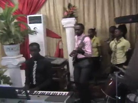 2 CULTE A L'EEGELISE GOSHEN TERRE FERTILE A LIBREVILLE 03