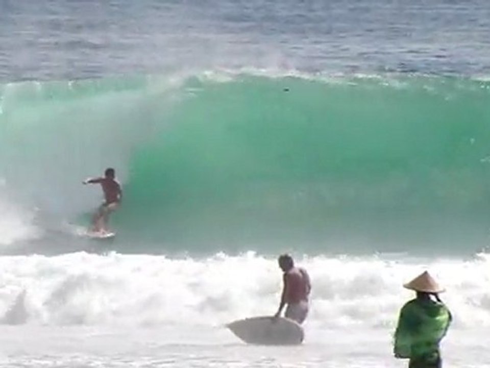 Andy Irons In High Five