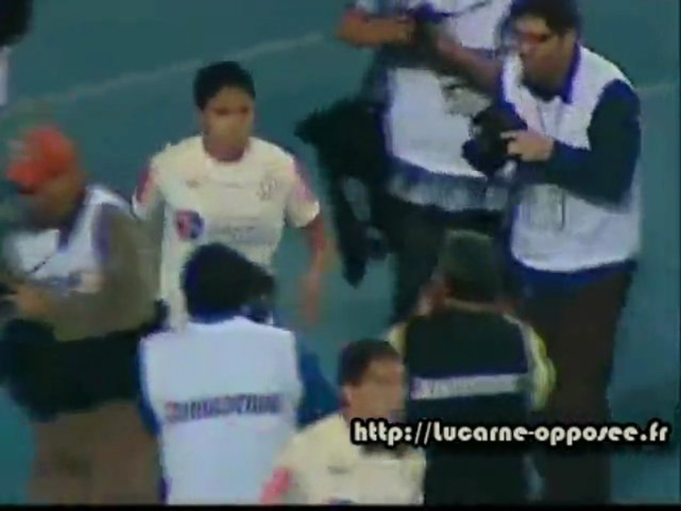Universitario 2 - 0 Vasco da Gama