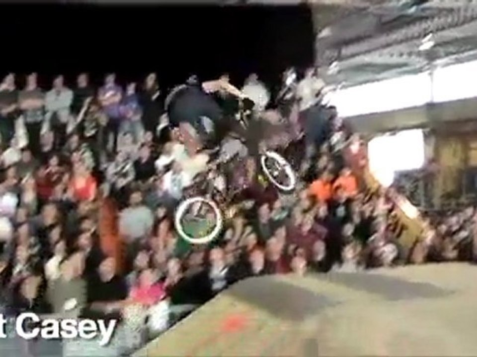Top 10 Tricks Of The 2011 Toronto BMX Jam
