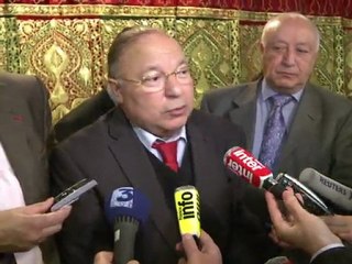 Incendie à Charlie Hebdo: condamnation de la Mosquée de Paris