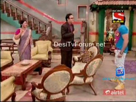 Chintu Chinky Aur Ek Badi Si Love Story - 3rd November 2011 - p1