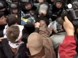 Ucraina: i piazza contro i tagli del governo