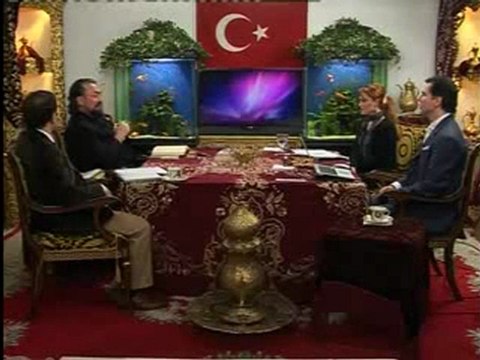 Erbakan, Fethullah Gülen, Mehmet Kutlular, Süleyman Hilmi Tunahan gibi Müslüman önderlere atılan iftiralara inananlar zulüm yapmış olurlar