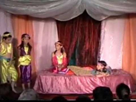 Extrait du spectacle de 2009 : Les petits