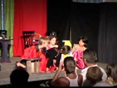 Extrait du spectacle de 2010 : Les petits