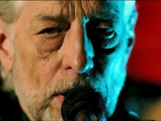 MOVED ON -CAÑONES Y MANTEQUILLA