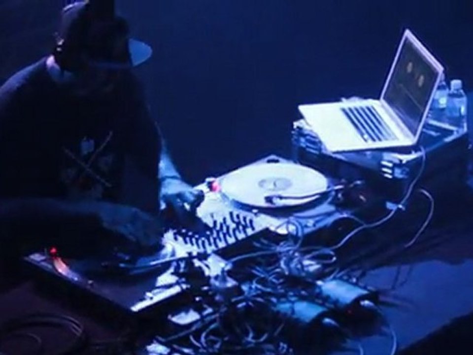 Extrait 1 "Dj Muggs" au Palot le 3/11/2011