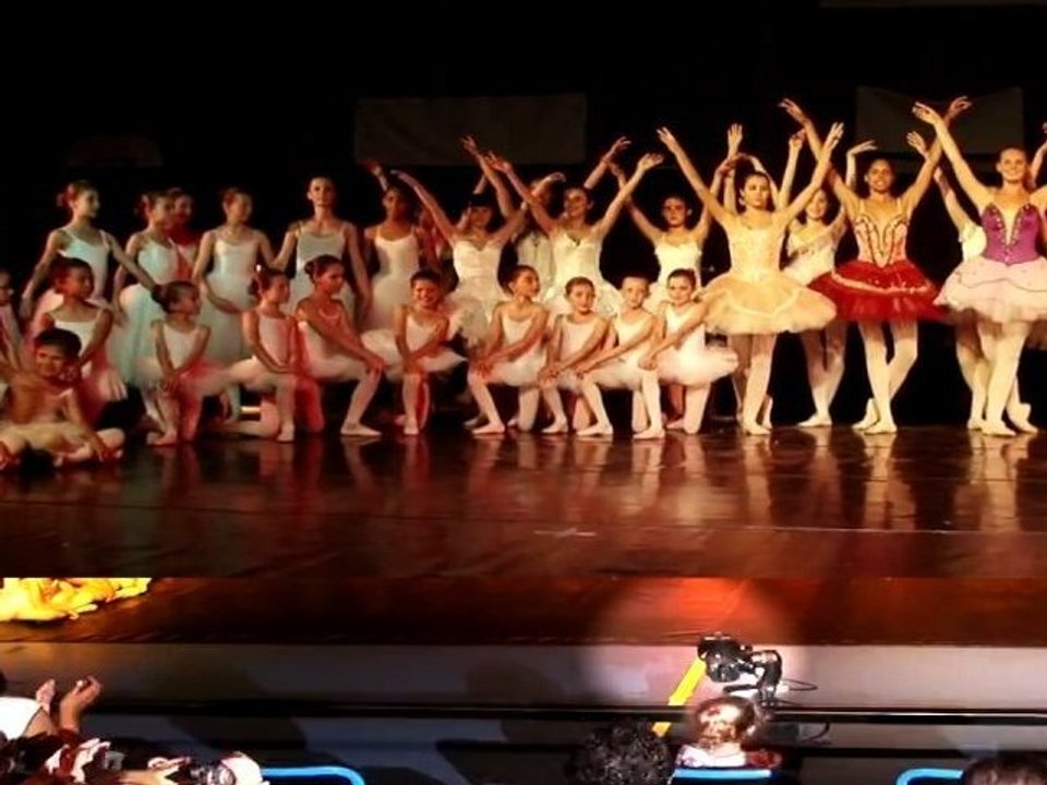 Plein Sud Video - rail danse