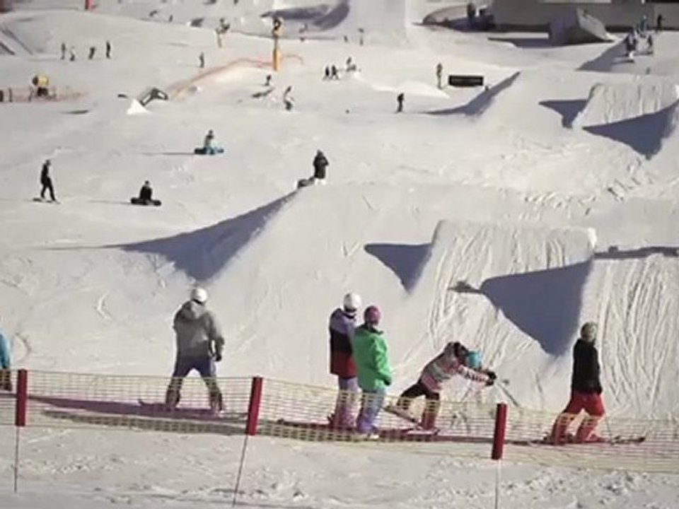 New VideoSnowpark Lenzerheide - Best of Season 2010/2011 Snowboard