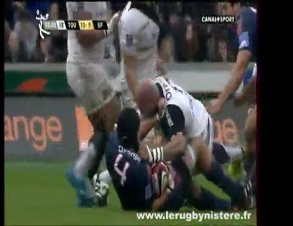 Steenkamp face à Paris