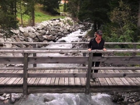 Visiofly Showreel 2-Prises de vues aériennes drone- Satis 2011