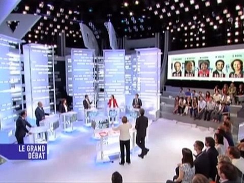 Zapping Primaires PS : Petits tacles entre amis - puremedias.com
