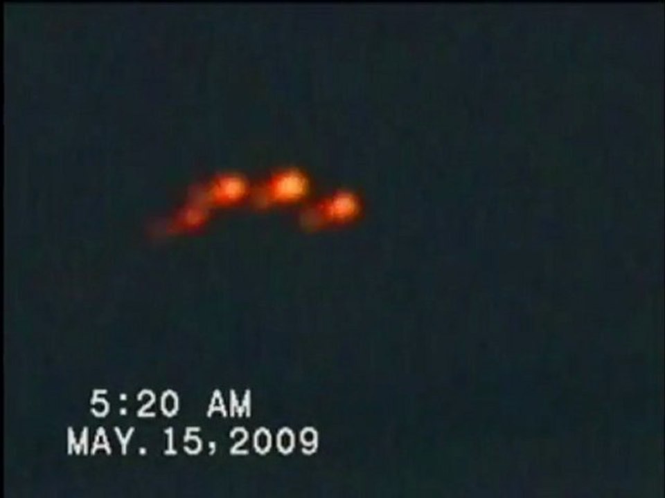 STABILIZED UFO VIDEO! Istanbul UFO! 2009 | www.ufoturkiye.com