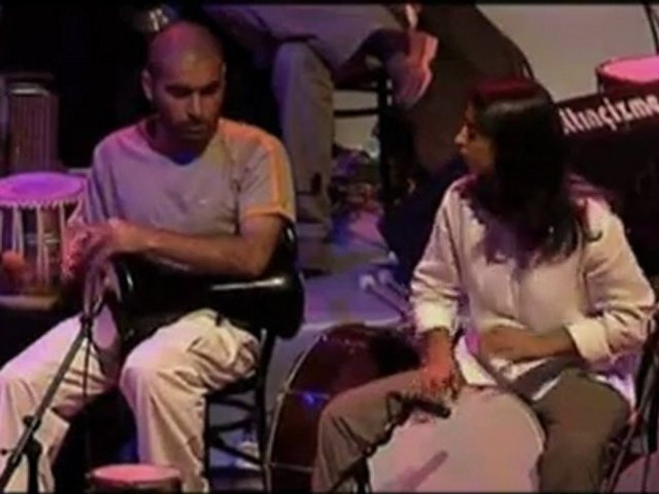 Burçak  Tarlası (Kardeş Türküler)