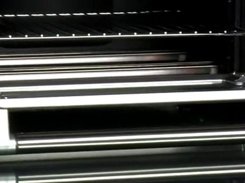 Breville BOV800XL The Smart Oven 1800-Watt Convection Toaster Oven with Element IQ