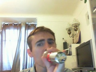 Wiwi égratigne "that smell"