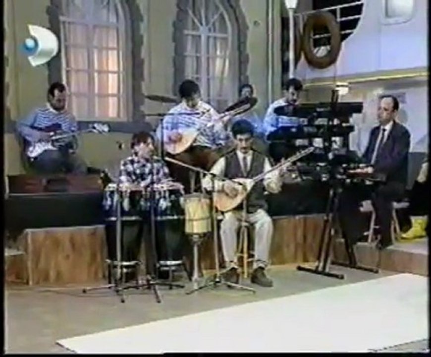 Ahmet Kaya & ilkay Akkaya  Gurbette Ömrüm Geçecek