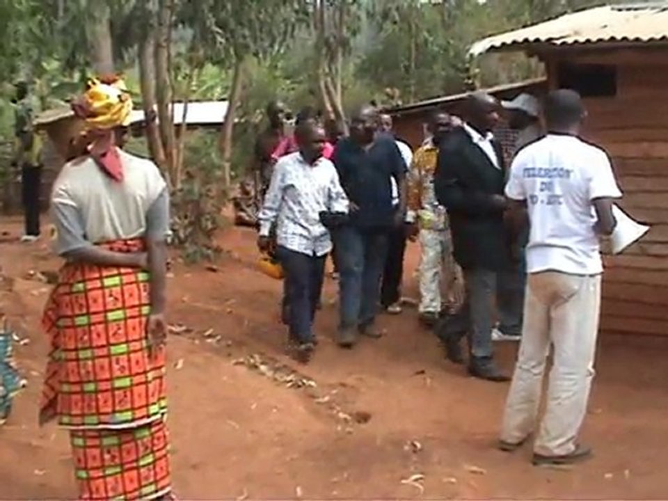 Visite à BKV Salutations