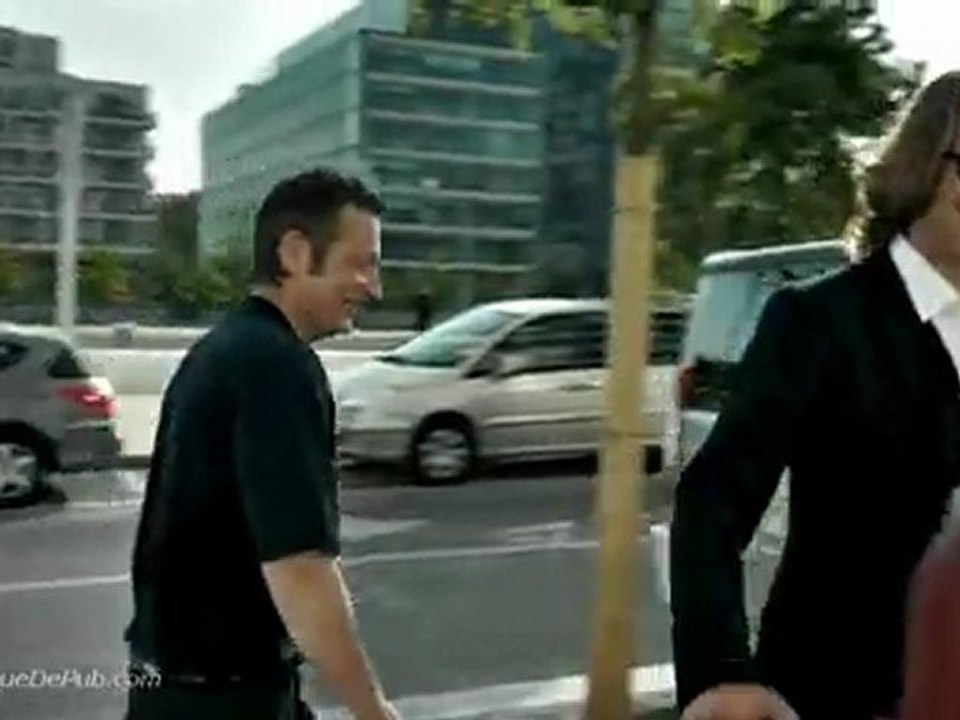 pub Mu by Peugeot 2011