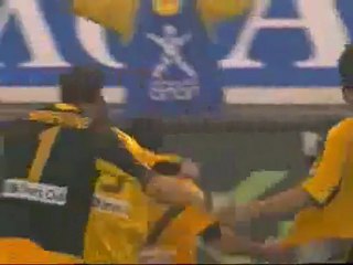 aek-pao 3-0 2005