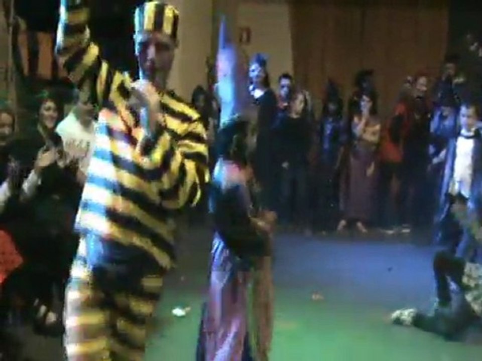 Halloween 2011 Concours des enfants du korea club houdeng