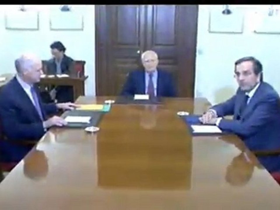 Grecia: Papademos in pole per il dopo Papandreou