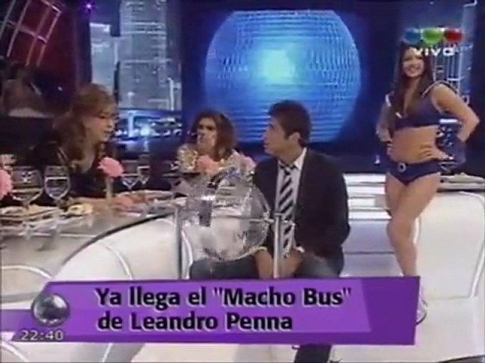 FLOR DE LA V VOLVIÓ LOCO A NICOLÁS REPETTO NO PARABA DE HABLAR