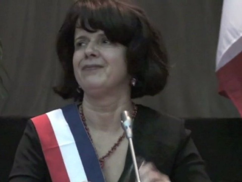 Sylvine thomassin maire de Bondy