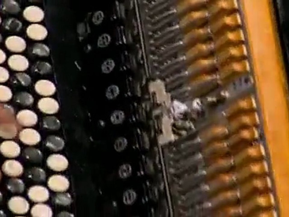 Richard Galliano playing Libertango (Piazzolla Forever)