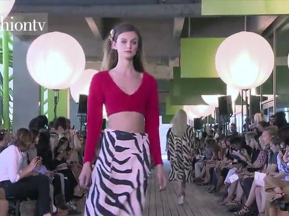 Veronique Leroy Runway Show - Spring 2012 PFW | FTV