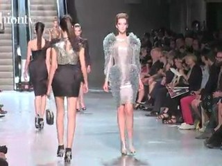 Paco Rabanne Runway Show - Spring 2012 PFW | FTV