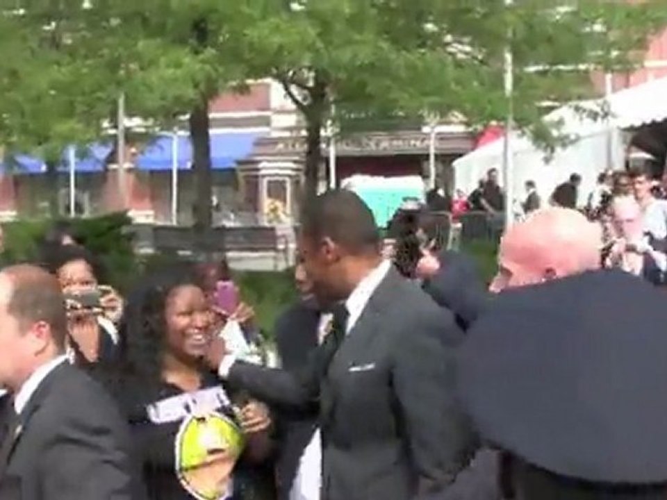 Kelly Rowland Reveals Beyonce is Expecting a Girl