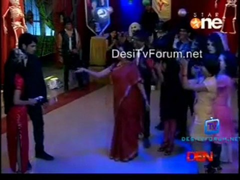Pyaar Kii Yeh Ek Kahaani - 7th November 2011 Part 1 - ApnaDesi-Tv.Net
