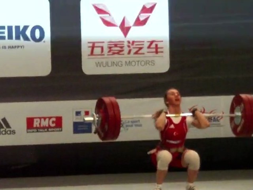 Weightlifting World Championships Paris 2011 - W53kg - Aylin DASDELEN - Clean and Jerk 3 - 128kg