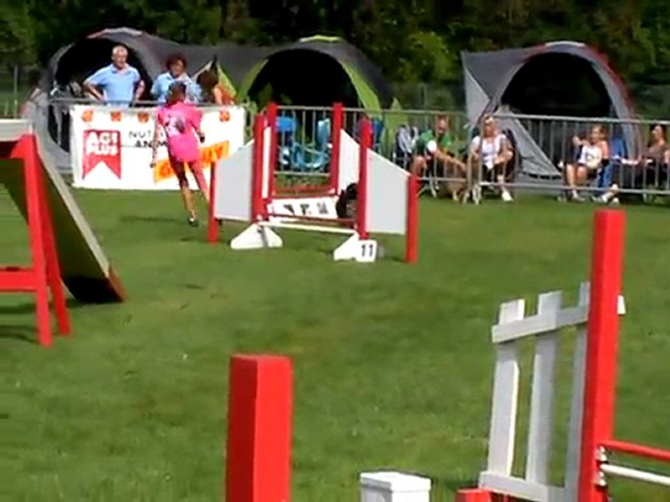 Maéva et son nouveau chien early