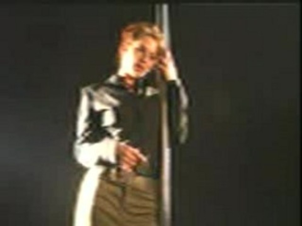 Un Strip Dans Un Bus